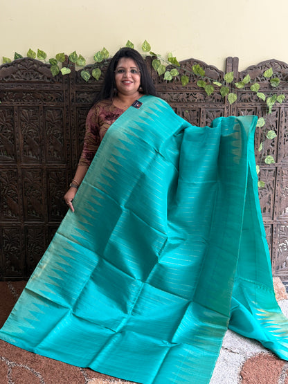 Sea Green Gadwal Silk Saree with Gold Zari Border — Pure Handloom | Silk Mark Certified