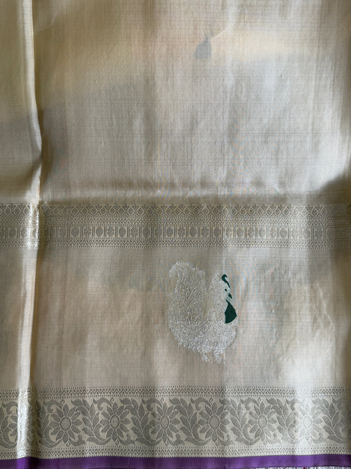 Off White Gadwal Silk Saree with Gold Zari Border — Pure Handloom | Silk Mark Certified