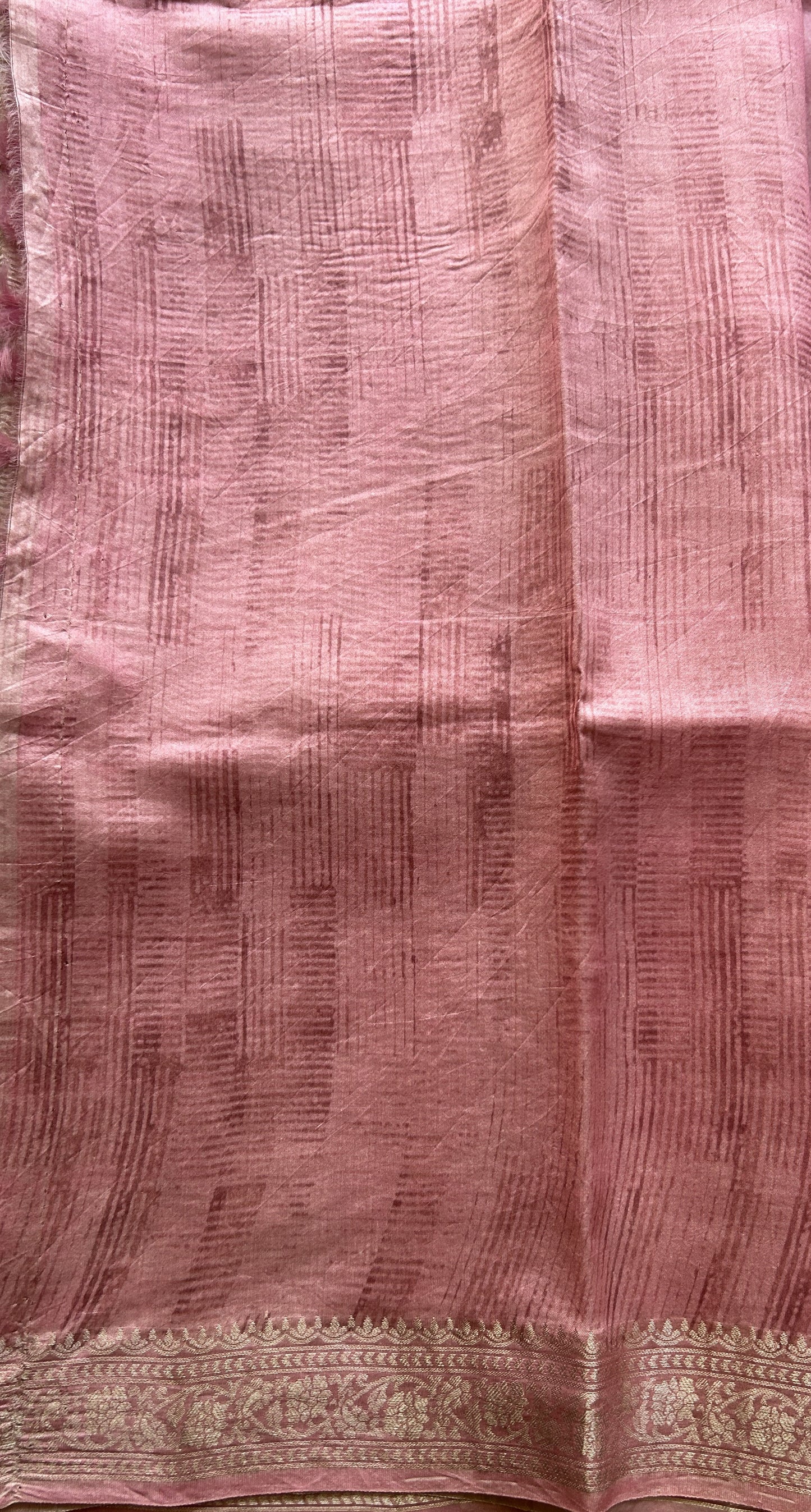 Banarasi Crushed Silk Saree Pink Colored Complemented with a Zari border. - Sampradaya Designer Studio