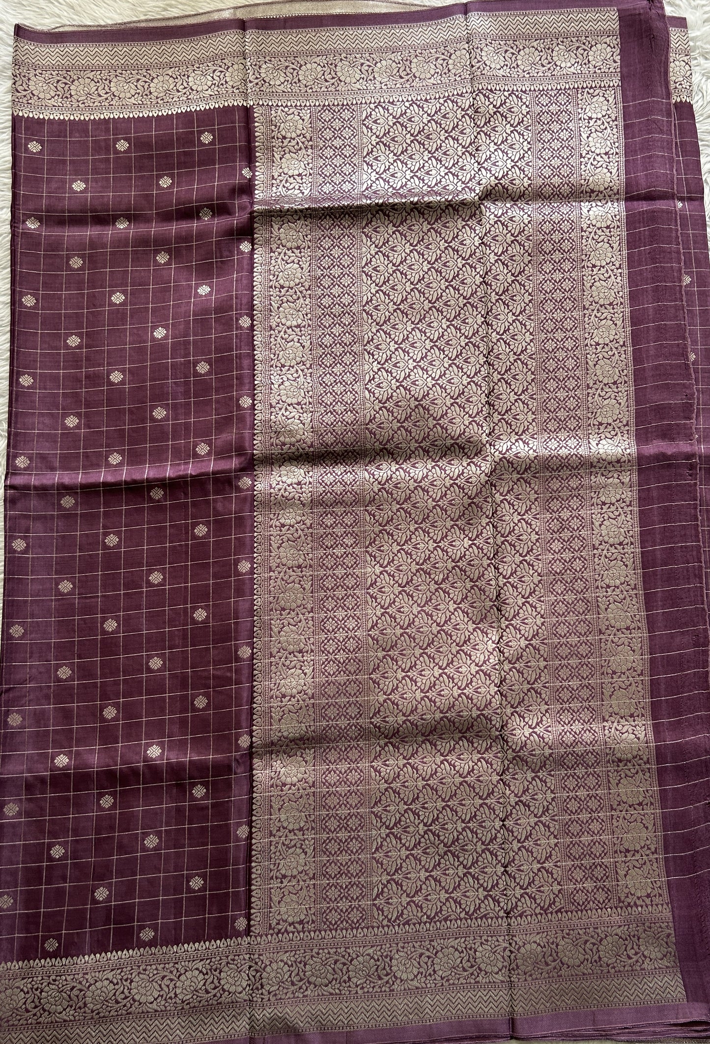 Semi Georgette Saree Lavender Colored Complemented with a Zari Border. - Sampradaya Designer Studio