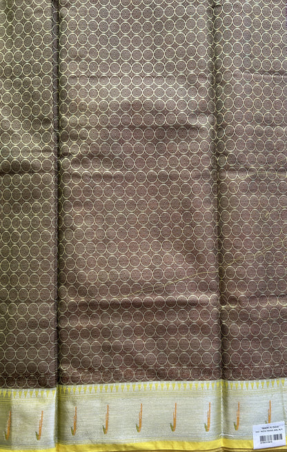 Cotton Kota Saree Lilac Colored Complemented with a Muniya Border. - Sampradaya Designer Studio