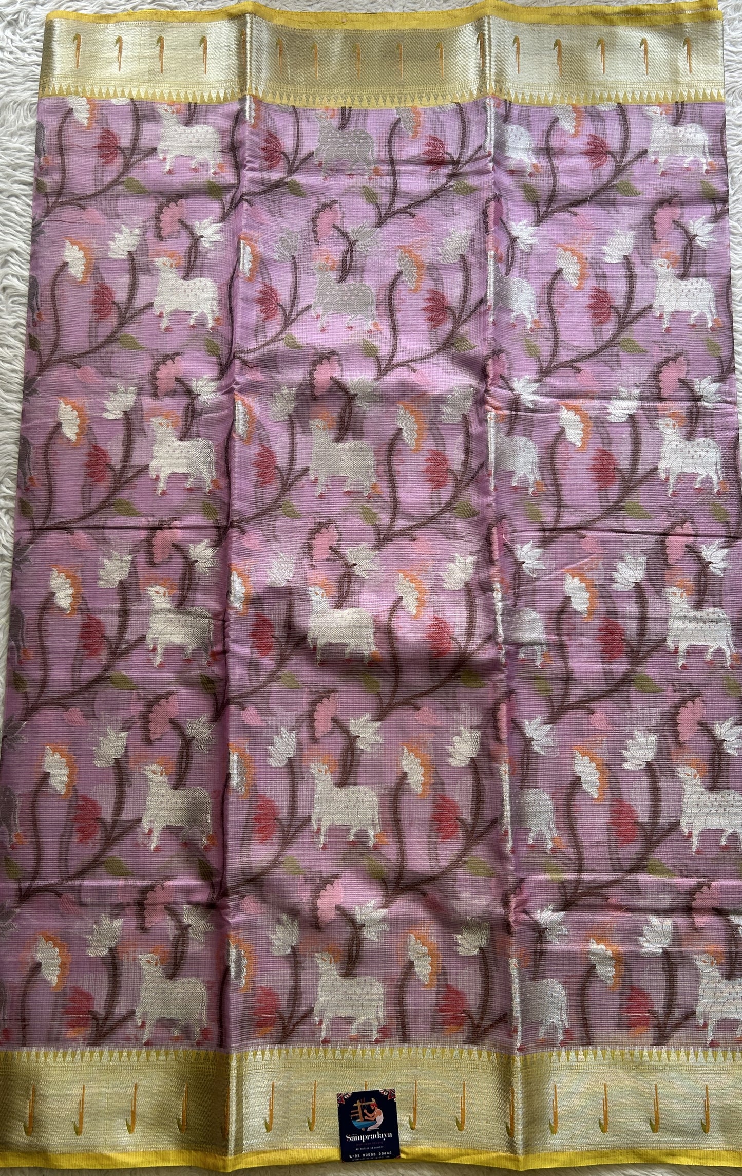 Cotton Kota Saree Lilac Colored Complemented with a Muniya Border. - Sampradaya Designer Studio