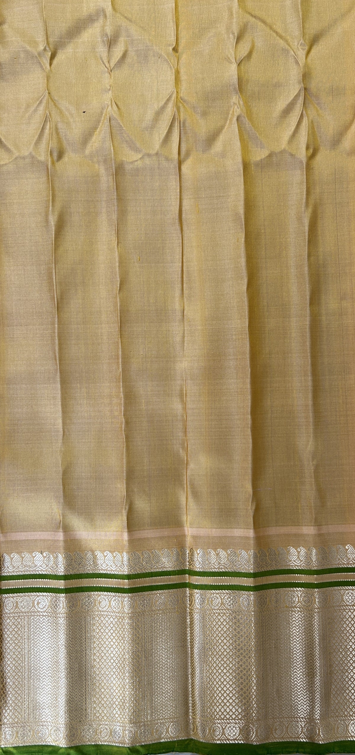 Gadwal Pattu Saree Brown Colored Complemented With a Pattu Pastel Oran ...