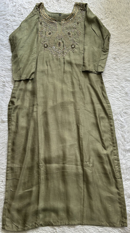Muslin Kurti Set Green Colored With a Embroidery Work . - Sampradaya Designer Studio