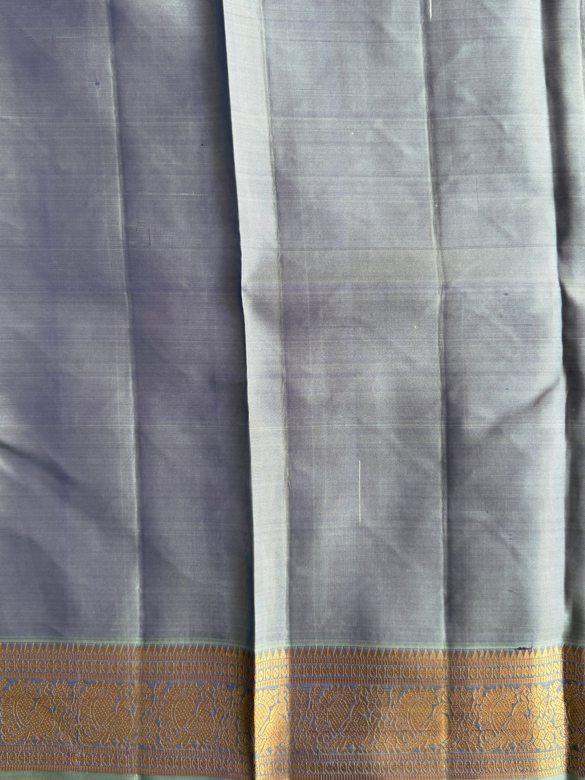 Pure Kanjivaram Silk Saree | Violet With Gold Zari Border | Handloom | Silk Mark Certified