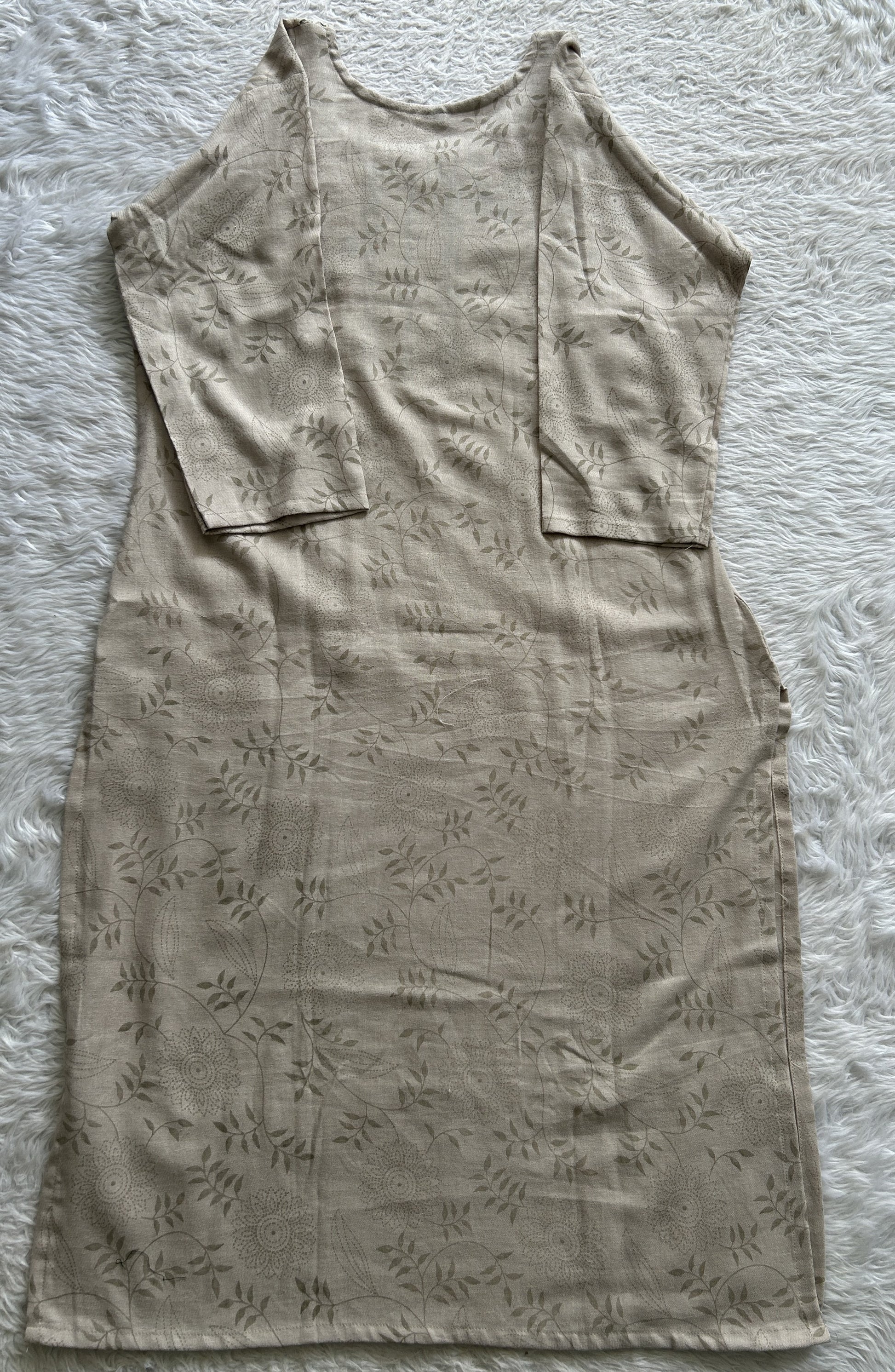Cotton Off White Colored Printed Kurti Set. - Sampradaya Designer Studio