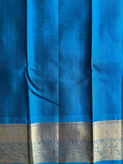 Pure Kanjivaram Silk Saree | Gray With Gold Zari Border | Handloom | Silk Mark Certified
