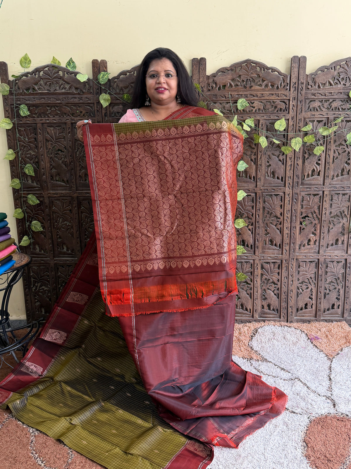 Pure Kanjivaram Silk Saree | Mehandi Green With Gold Zari Border | Handloom | Silk Mark Certified