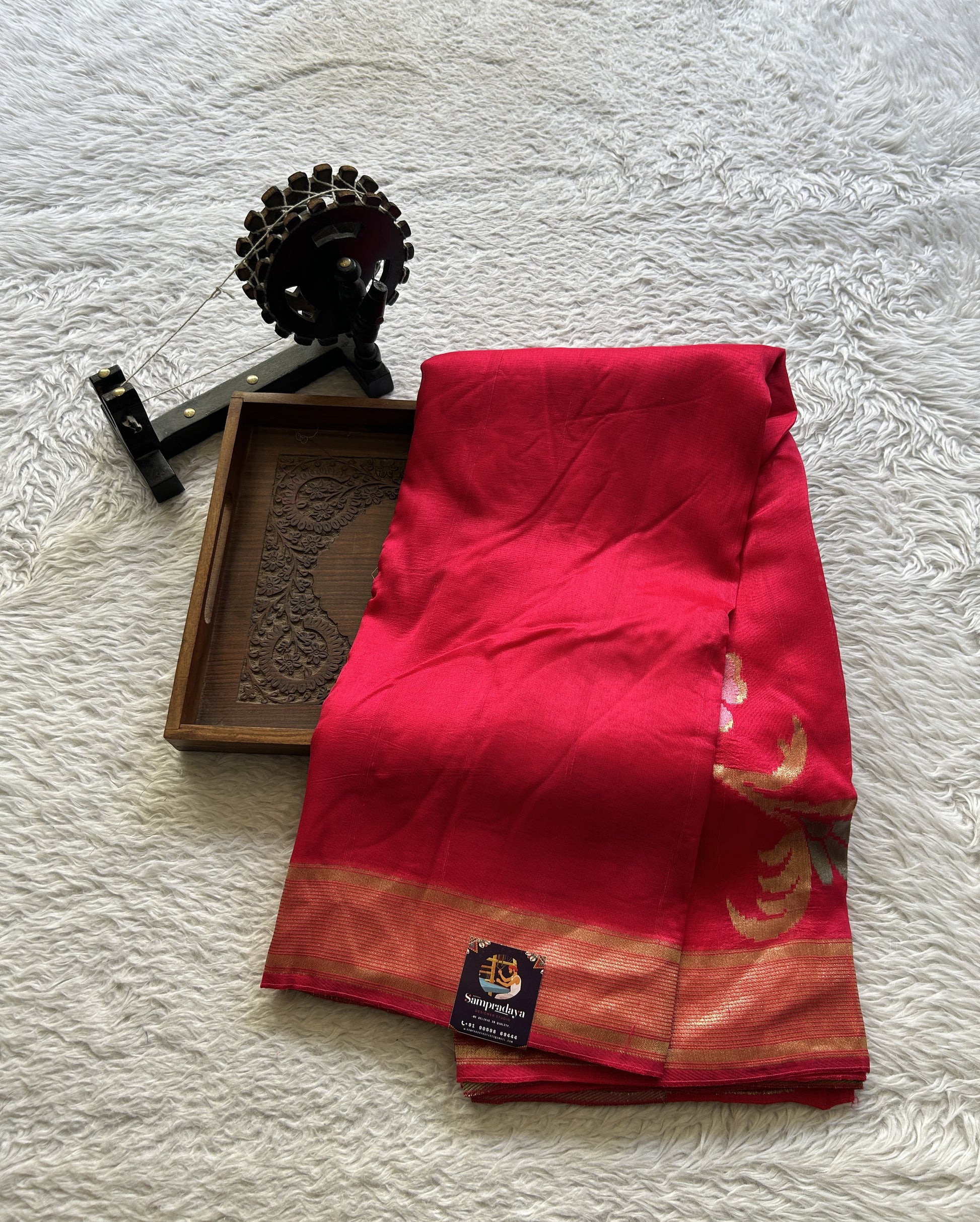 Banarasi Tussar Georgette Plain Saree Dark Pink Colored Exquisite Zari Border. - Sampradaya Designer Studio