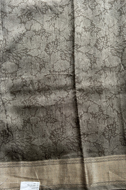 Dola Crepe Saree Gray Colored Complemented with a Zari Border. - Sampradaya Designer Studio