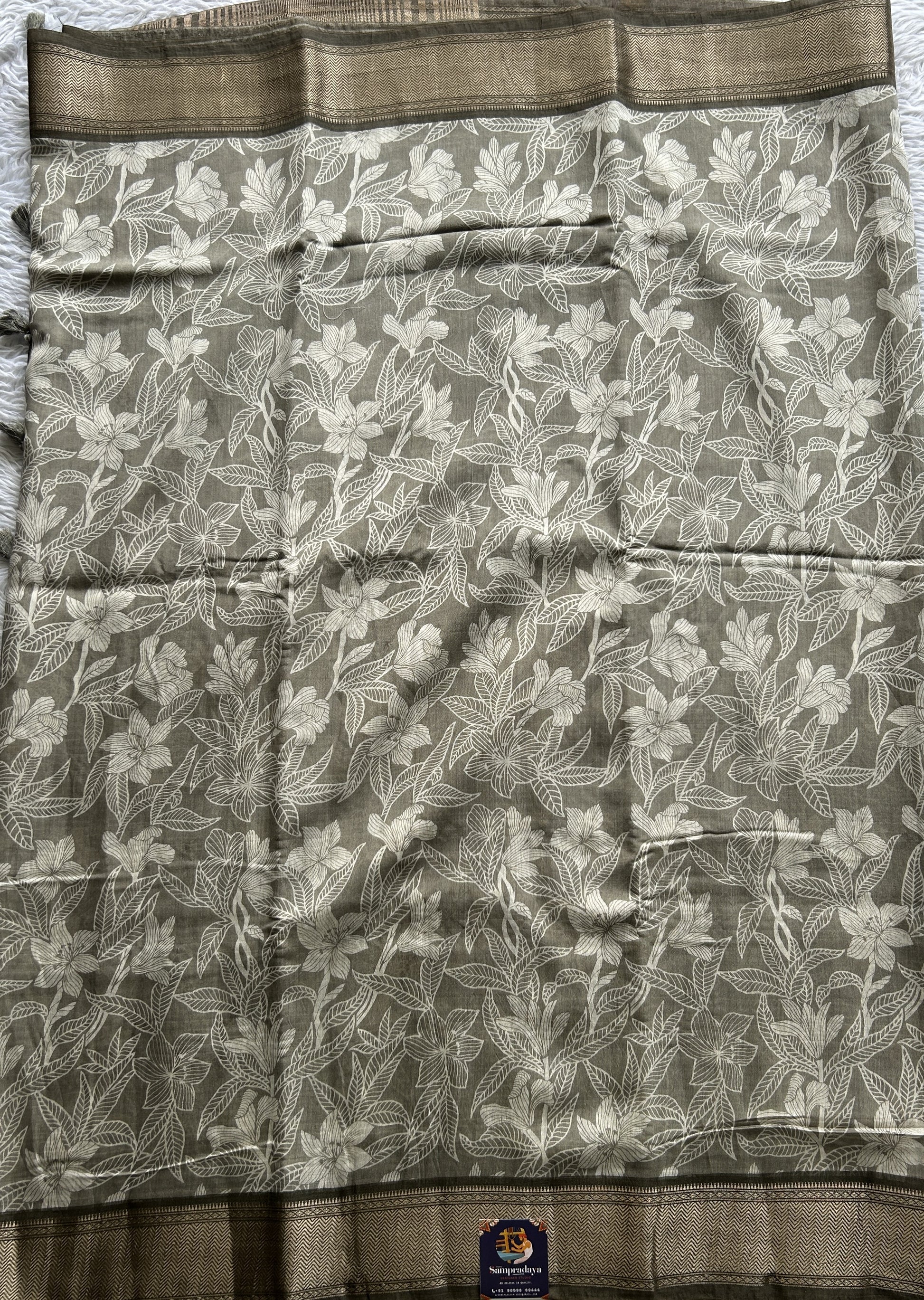 Dola Crepe Saree Gray Colored Complemented with a Zari Border. - Sampradaya Designer Studio