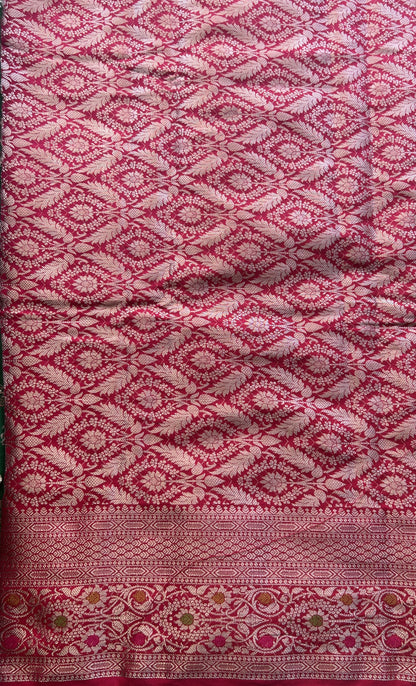 Semi Raw Silk Allover Saree Green Colored Elegantly Paired with a Zari Border. - Sampradaya Designer Studio