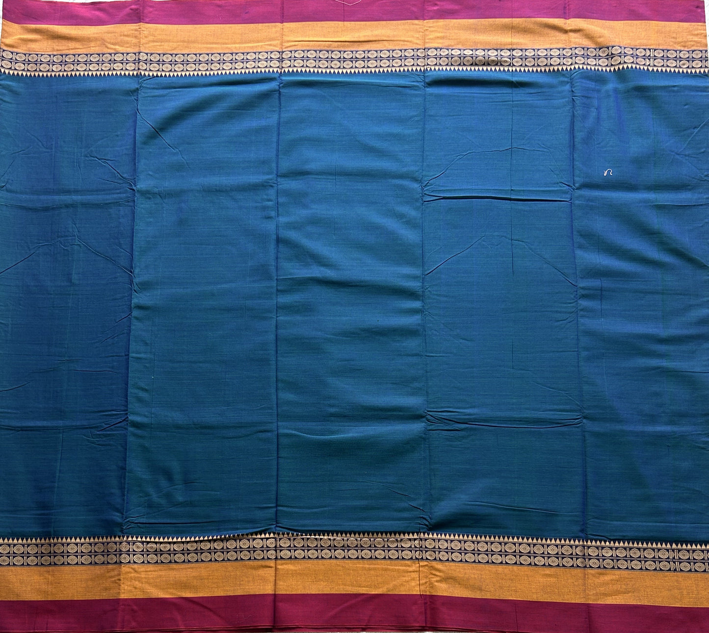 Narayanpet Cotton Saree Ocean Blue Colored Complemented with a Thread Border. - Sampradaya Designer Studio
