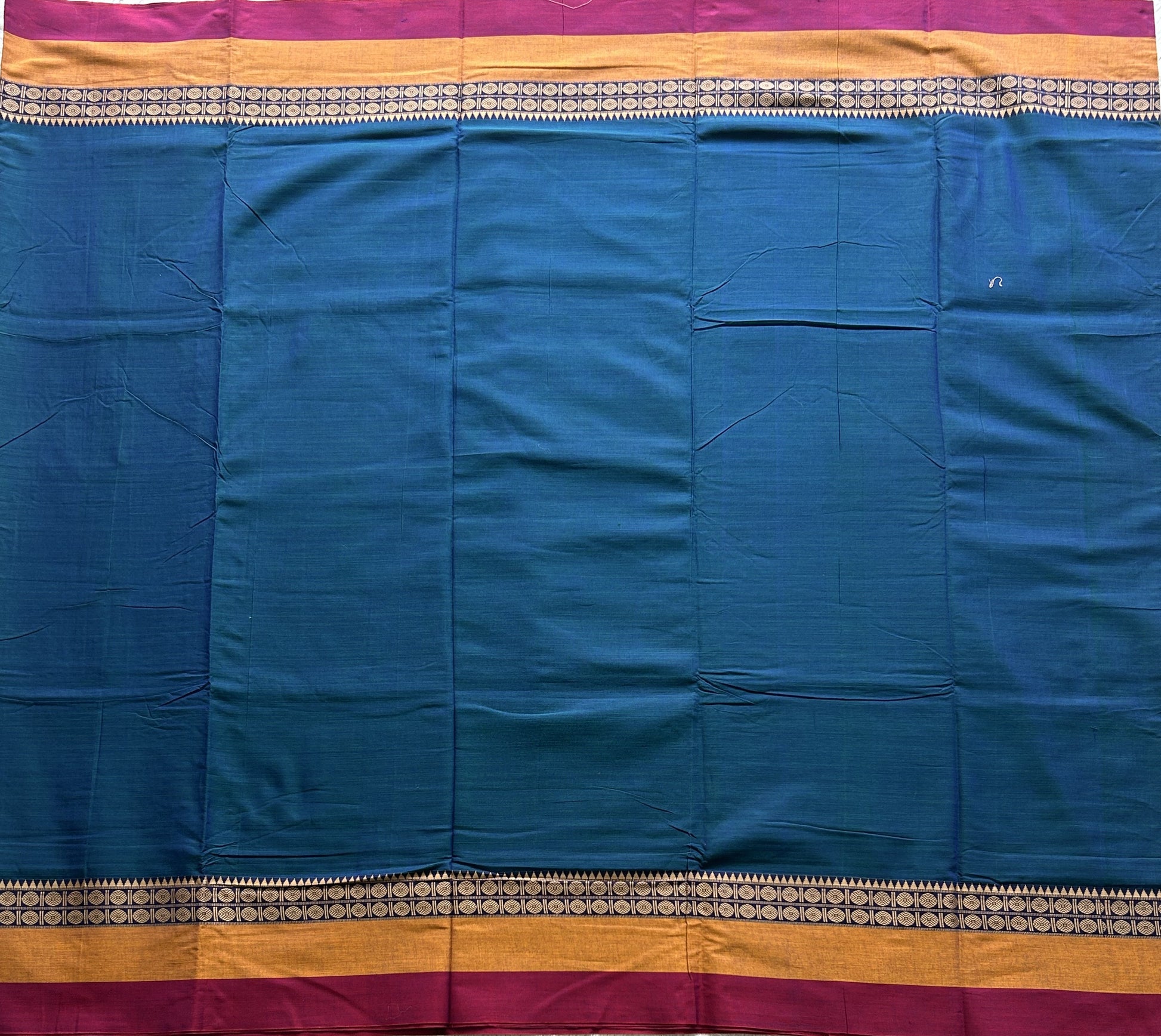 Narayanpet Cotton Saree Ocean Blue Colored Complemented with a Thread Border. - Sampradaya Designer Studio