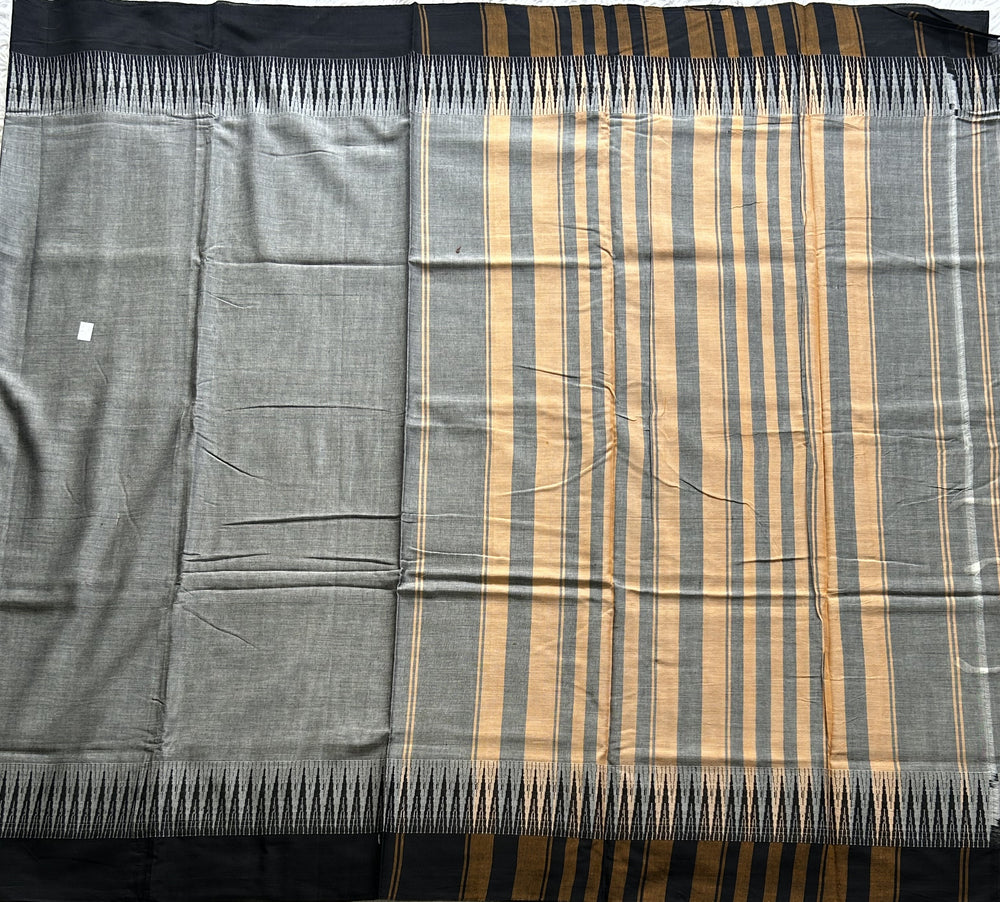 Narayanpet Cotton Saree Light Gray Colored Complemented with a Thread Border. - Sampradaya Designer Studio