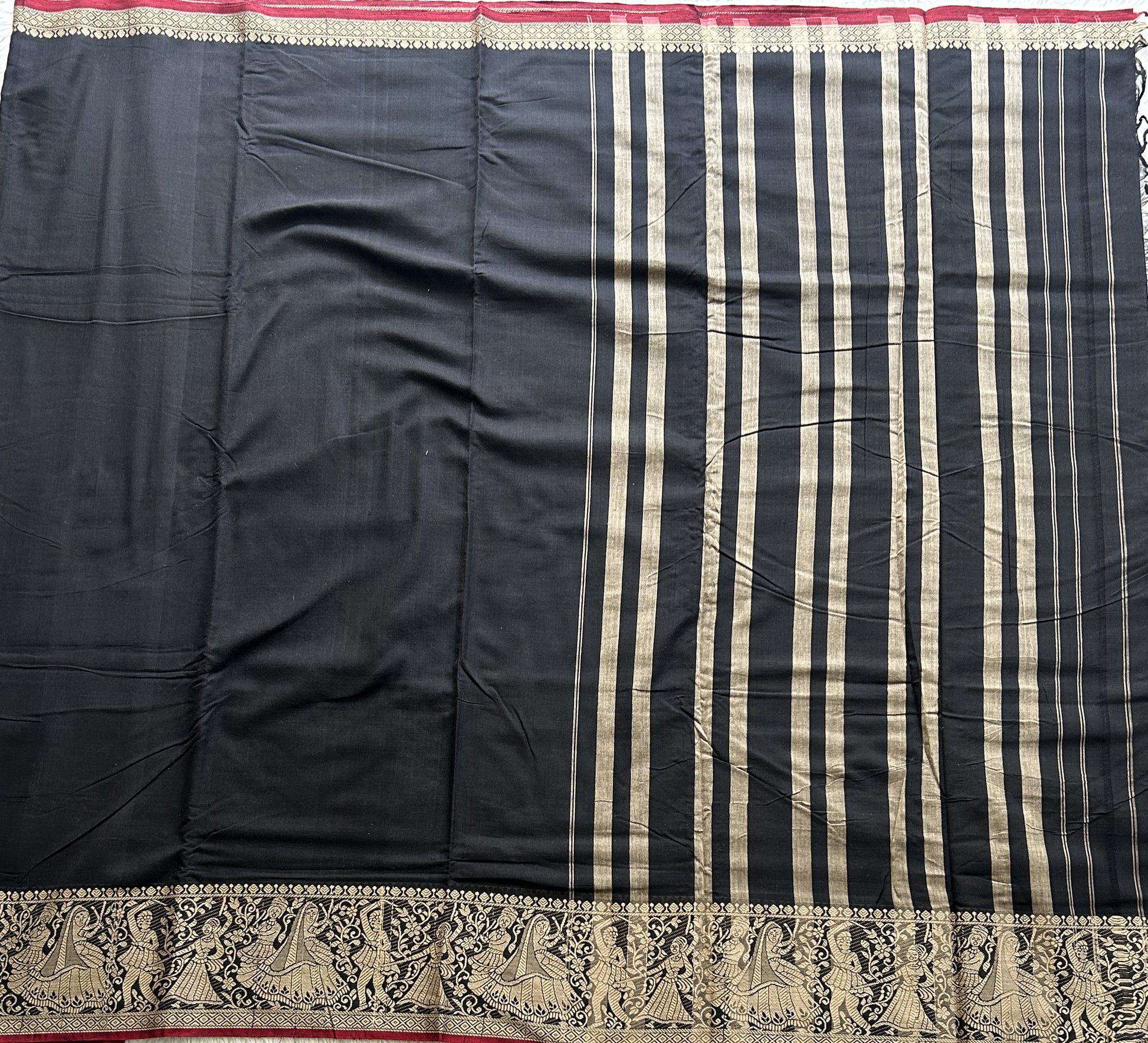 Narayanpet Cotton Saree Oil Black Colored Complemented with a Thread Border. - Sampradaya Designer Studio