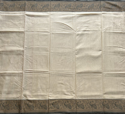 Narayanpet Cotton Saree Light Cream Colored Complemented with a Thread Border. - Sampradaya Designer Studio