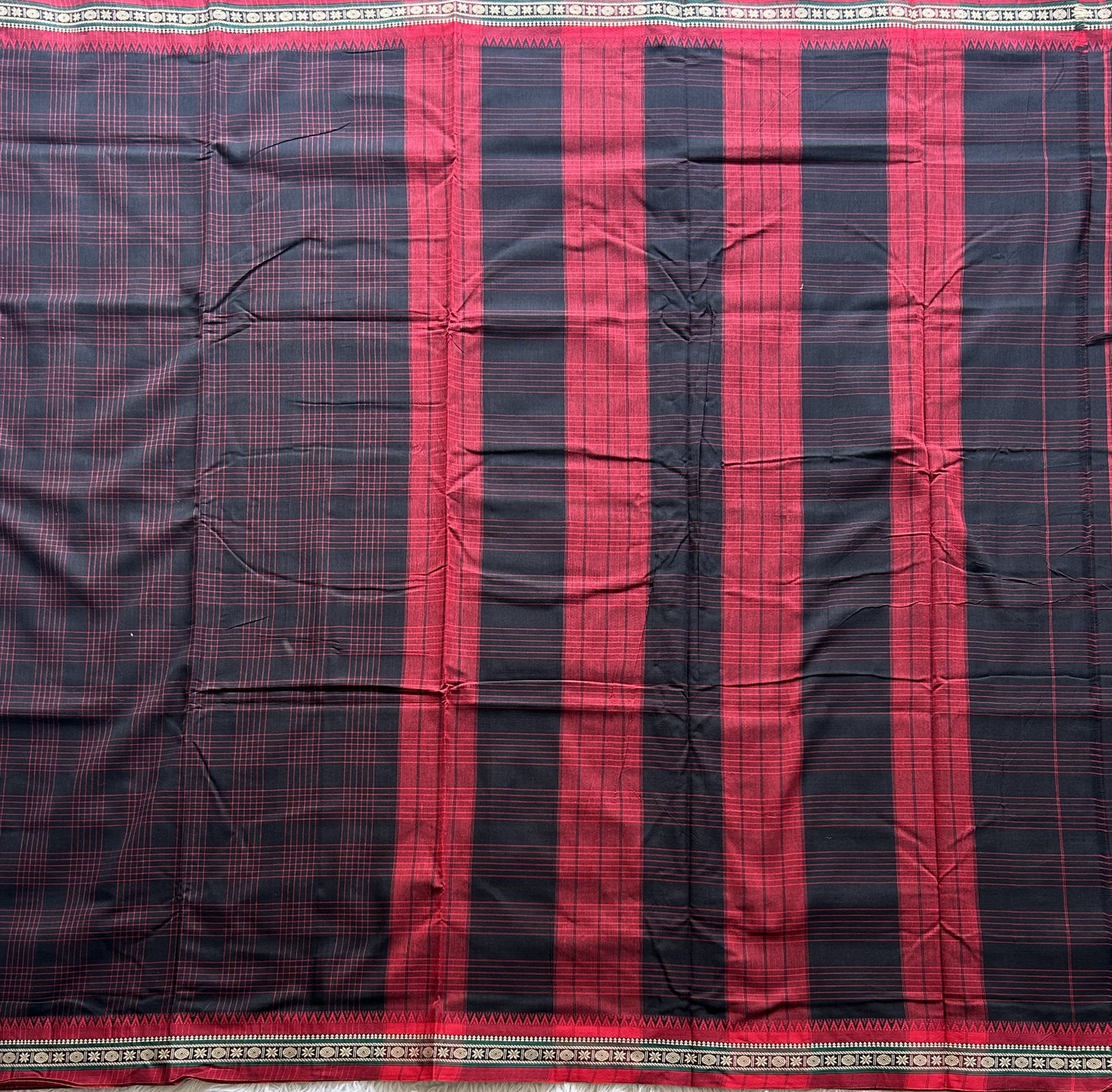 Narayanpet Cotton Checks Saree Jek Black Colored Complemented with a Thread Border. - Sampradaya Designer Studio