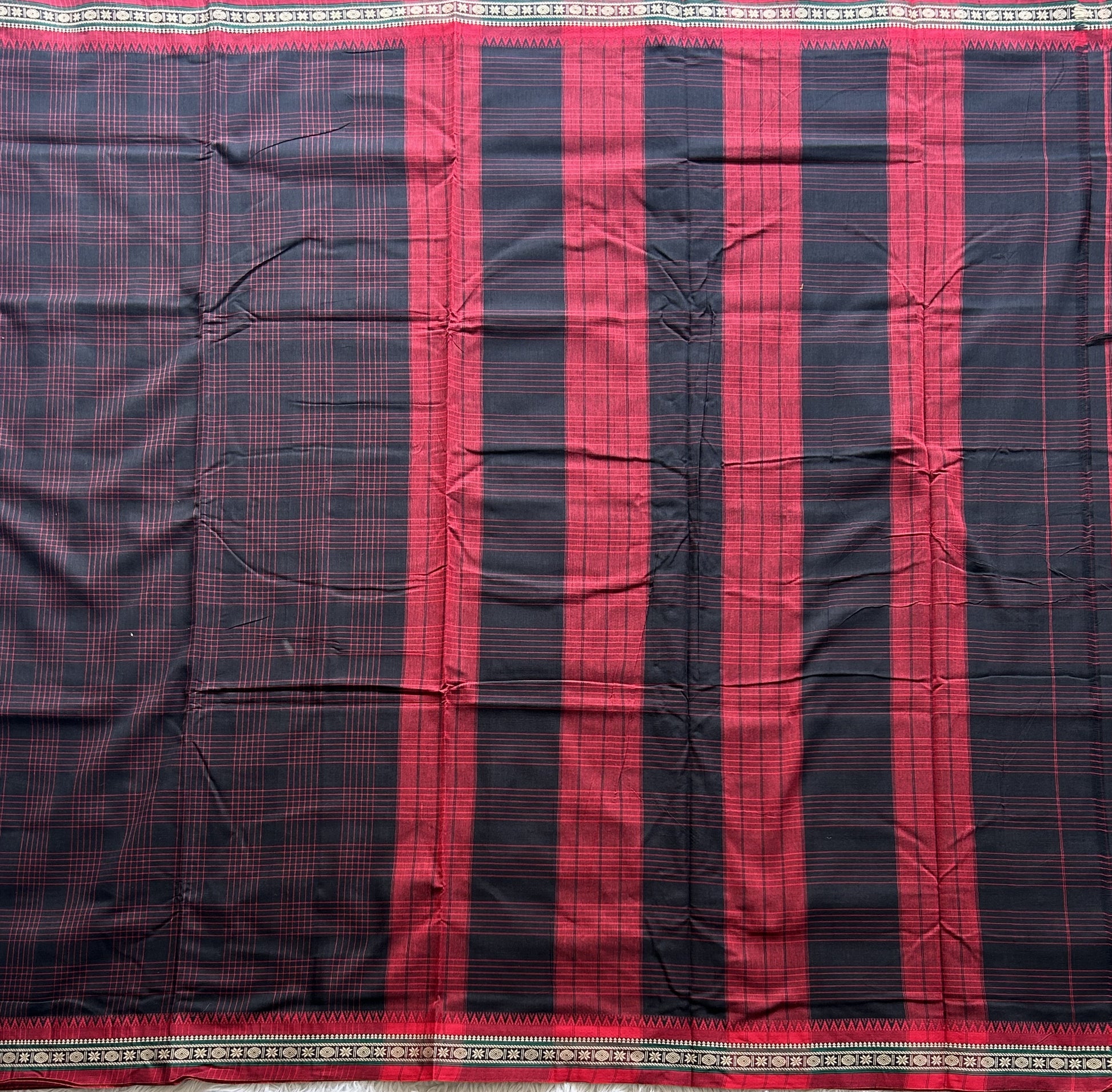 Narayanpet Cotton Checks Saree Jek Black Colored Complemented with a Thread Border. - Sampradaya Designer Studio