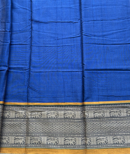 Narayanpet Cotton Saree True Blue Colored Complemented with a Thread Border.