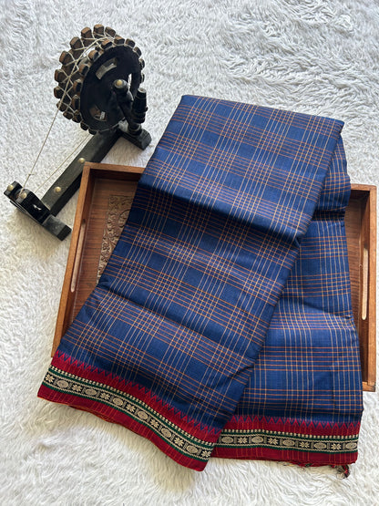 Narayanpet Cotton Checks Saree Light Navy Blue Colored Complemented with a Thread Border.