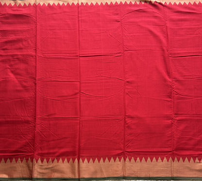 Narayanpet Cotton Saree Light Carmine Red Colored  Complemented with a Thread Border.