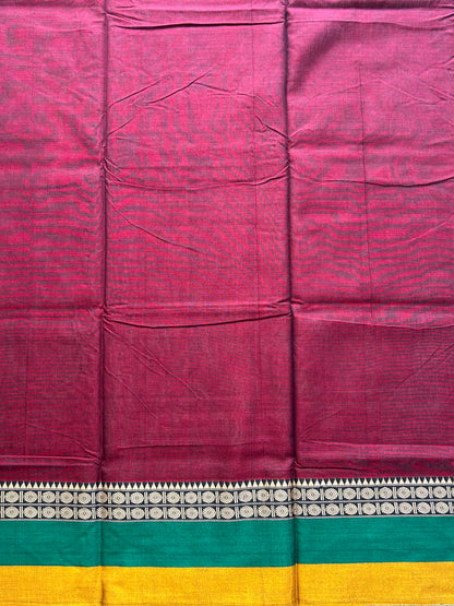 Narayanpet Cotton Saree Barn Red Colored Complemented with a Thread Border.