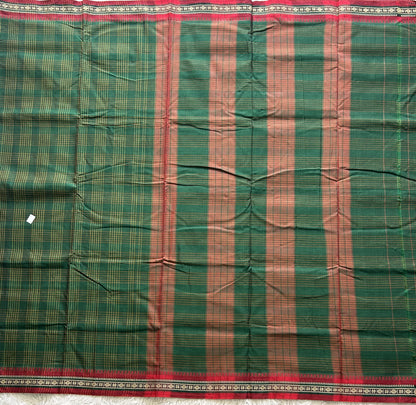 Narayanpet Cotton Checks Saree Dark Green Colored Complemented with a Thread Border. - Sampradaya Designer Studio