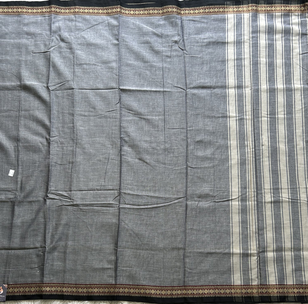 Narayanpet Cotton Saree Pearl Gray Colored Complemented with a Thread Border. - Sampradaya Designer Studio