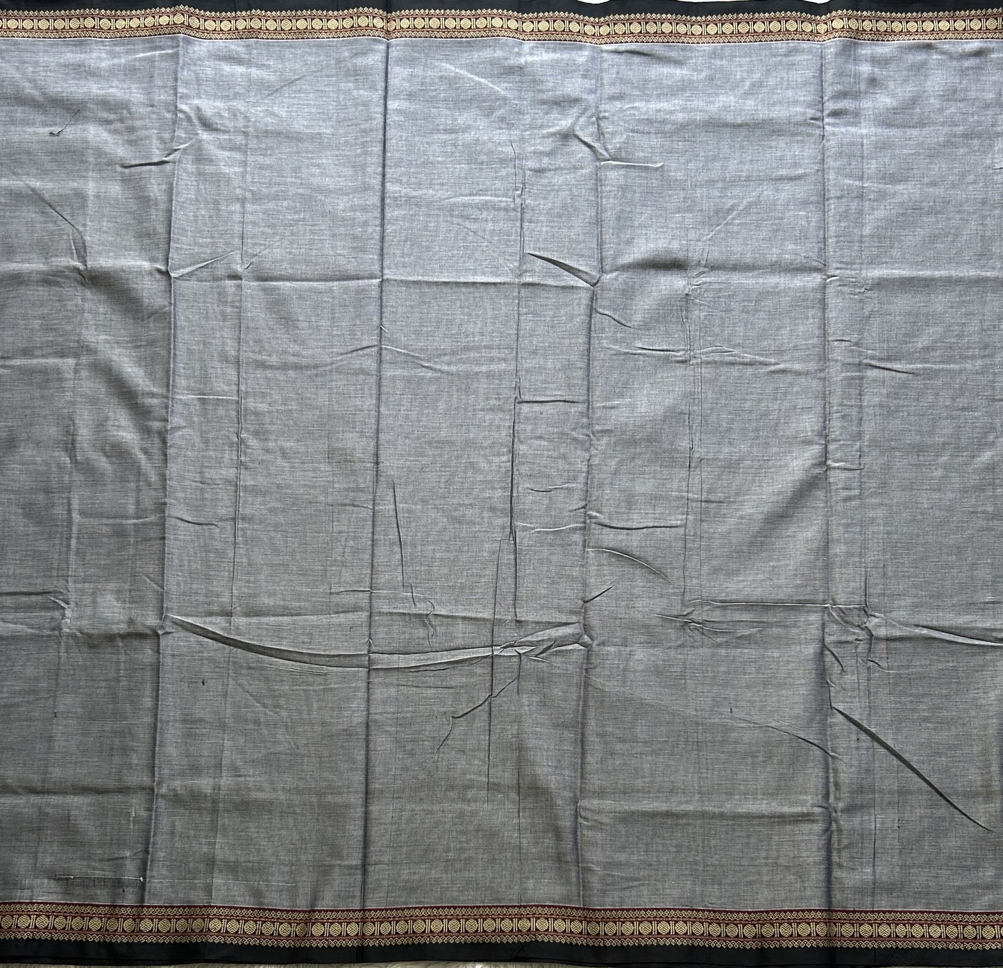 Narayanpet Cotton Saree Pearl Gray Colored Complemented with a Thread Border. - Sampradaya Designer Studio