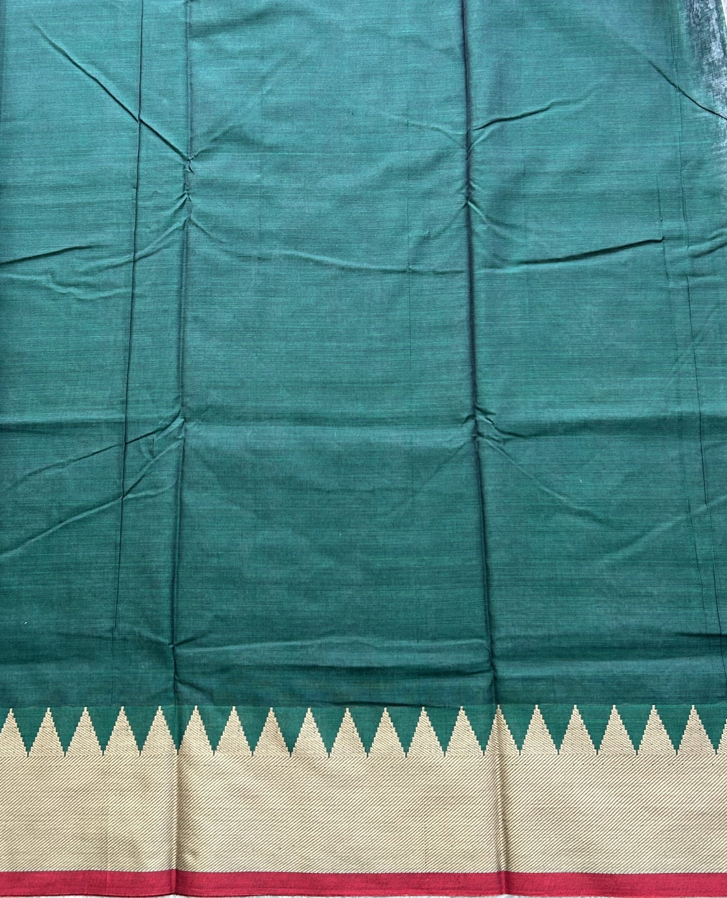 Narayanpet Cotton Saree Dark Paine Green Colored Complemented with a Thread Border. - Sampradaya Designer Studio