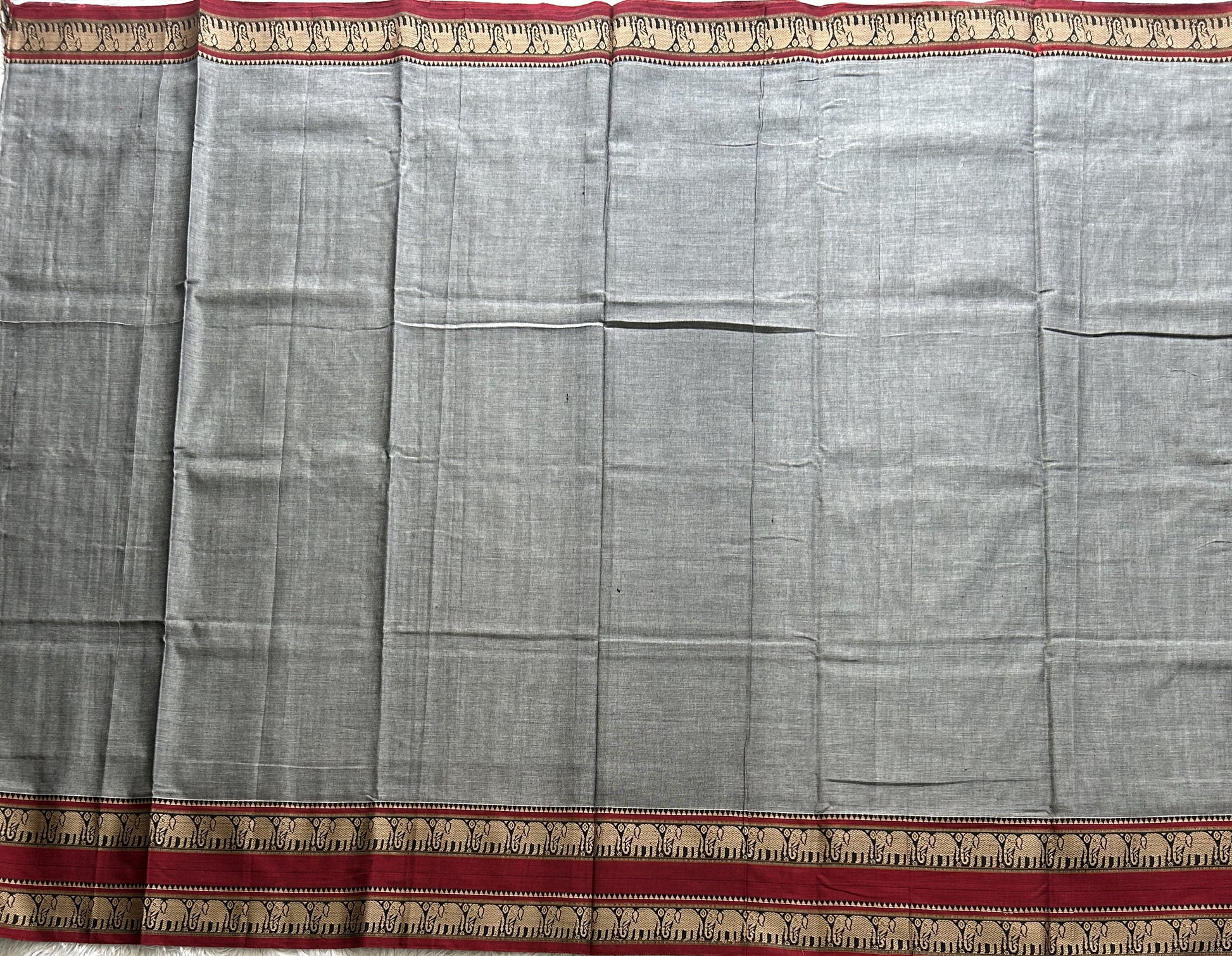 Narayanpet Cotton Saree Fossil Gray Colored Complemented with a Thread Border. - Sampradaya Designer Studio