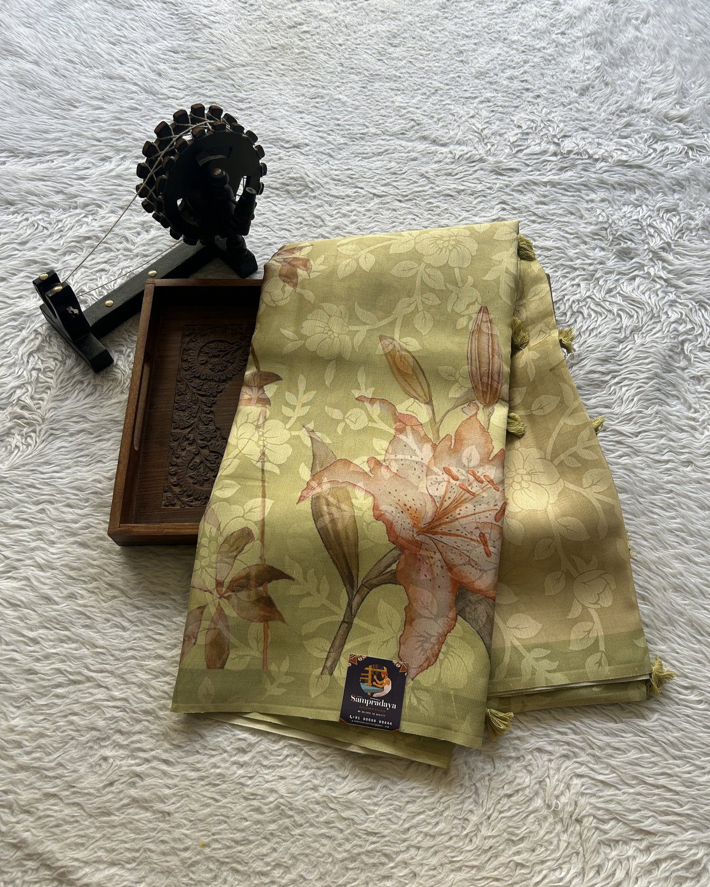 Semi Tussar Tissue Saree Inchworm Colored complemented with a Borderless. - Sampradaya Designer Studio