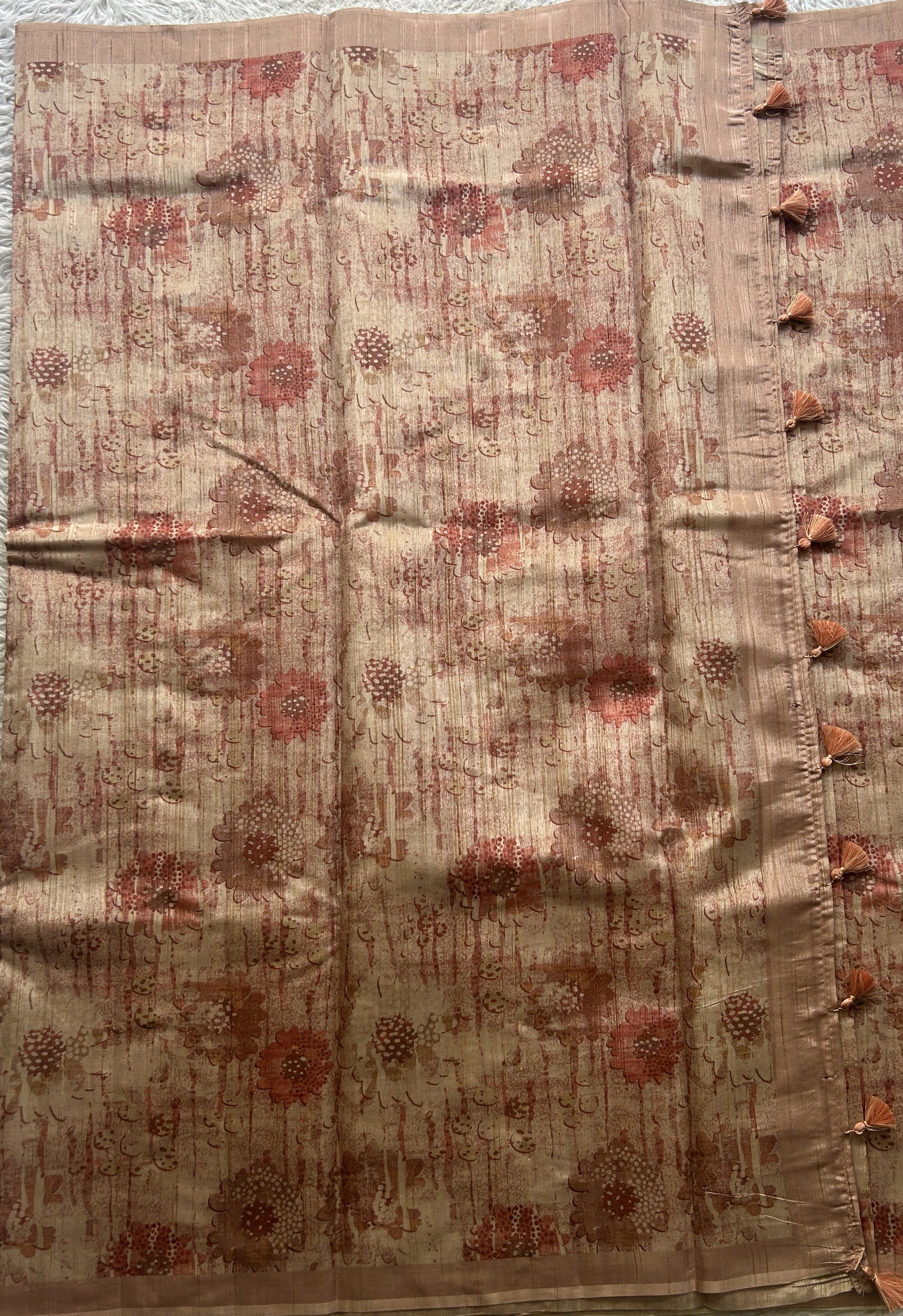 Semi Tussar Saree  Colored Very Light Peach Complemented with a Borderless. - Sampradaya Designer Studio