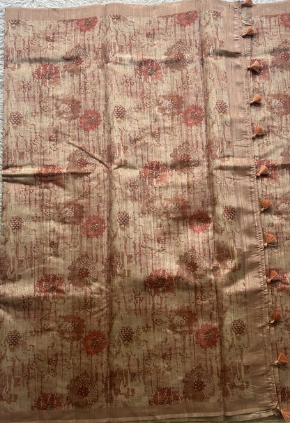 Semi Tussar Saree  Colored Very Light Peach Complemented with a Borderless. - Sampradaya Designer Studio