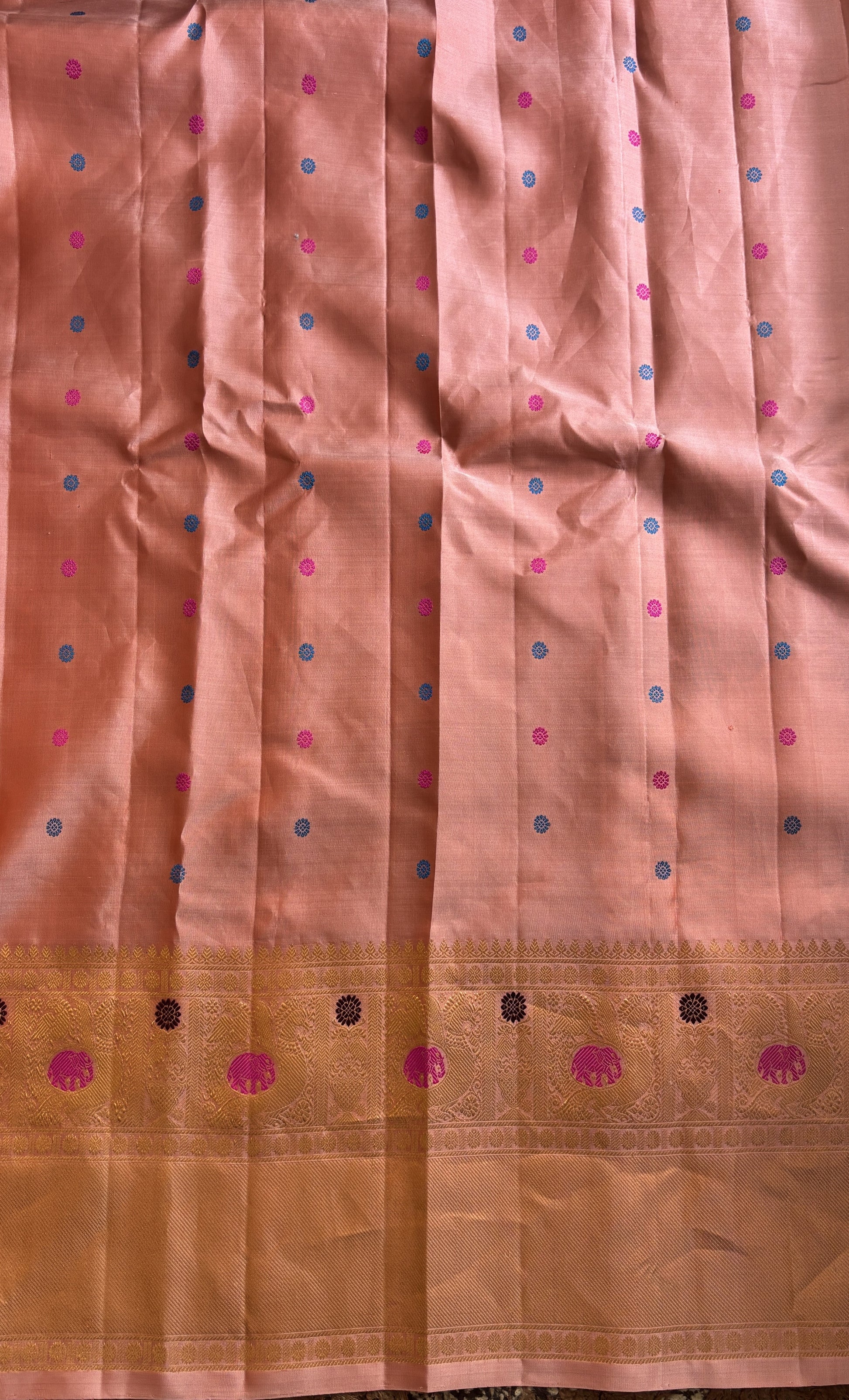 Gadwal Silk Saree Peach Colored Complemented With a Kanchi Border - Sampradaya Designer Studio