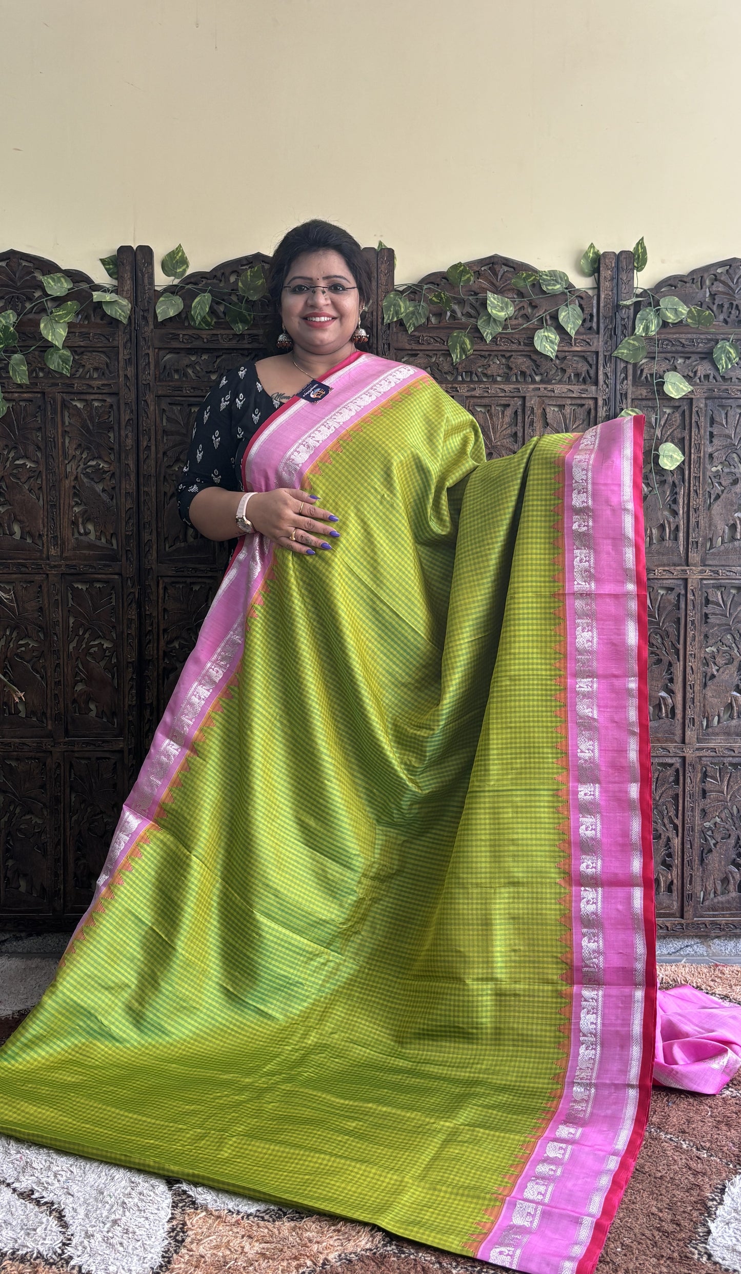 Gadwal Silk Saree Green Colored Complemented With a Baby Pink Zari Gap Border - Sampradaya Designer Studio