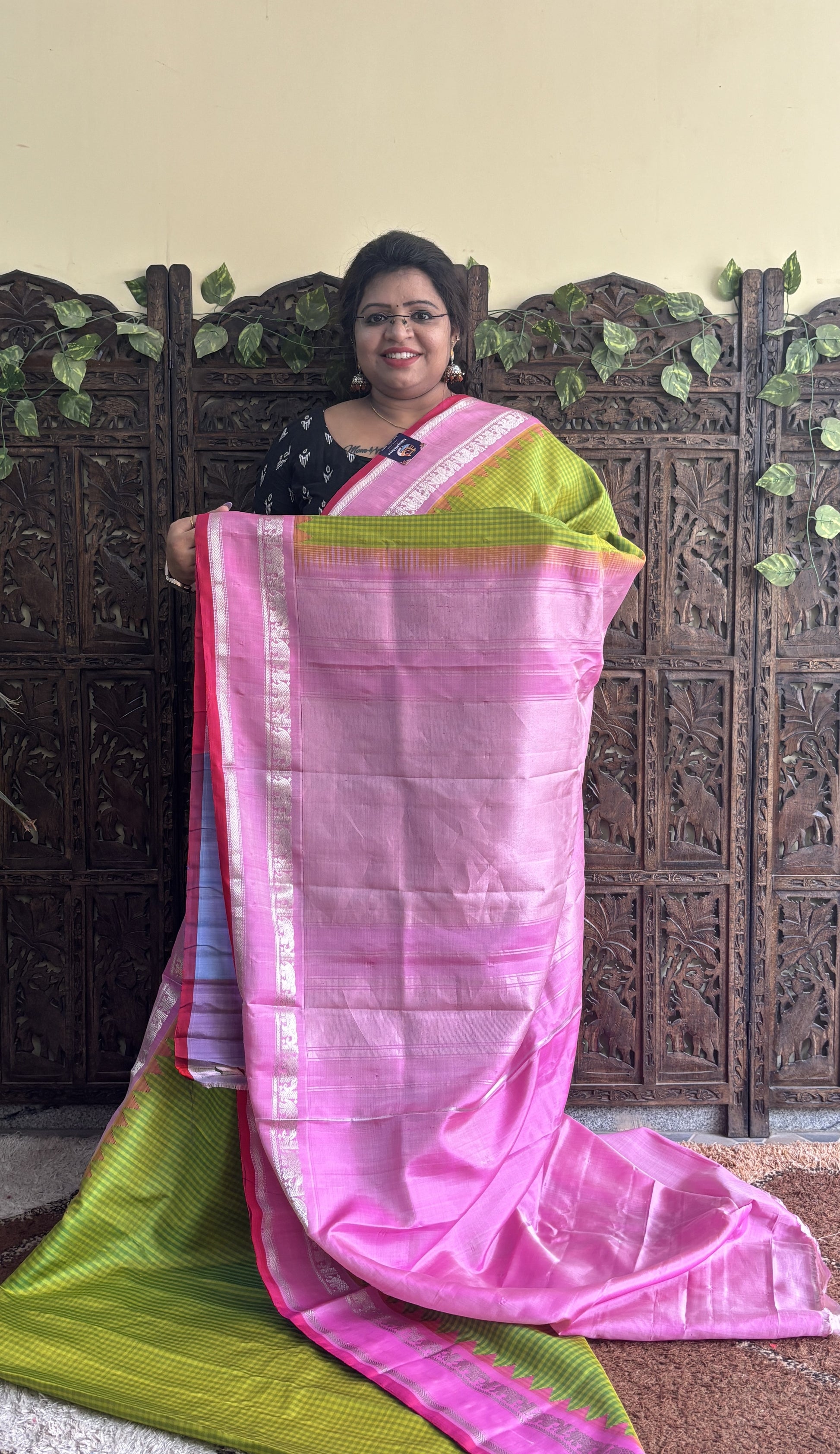 Gadwal Silk Saree Green Colored Complemented With a Baby Pink Zari Gap Border - Sampradaya Designer Studio