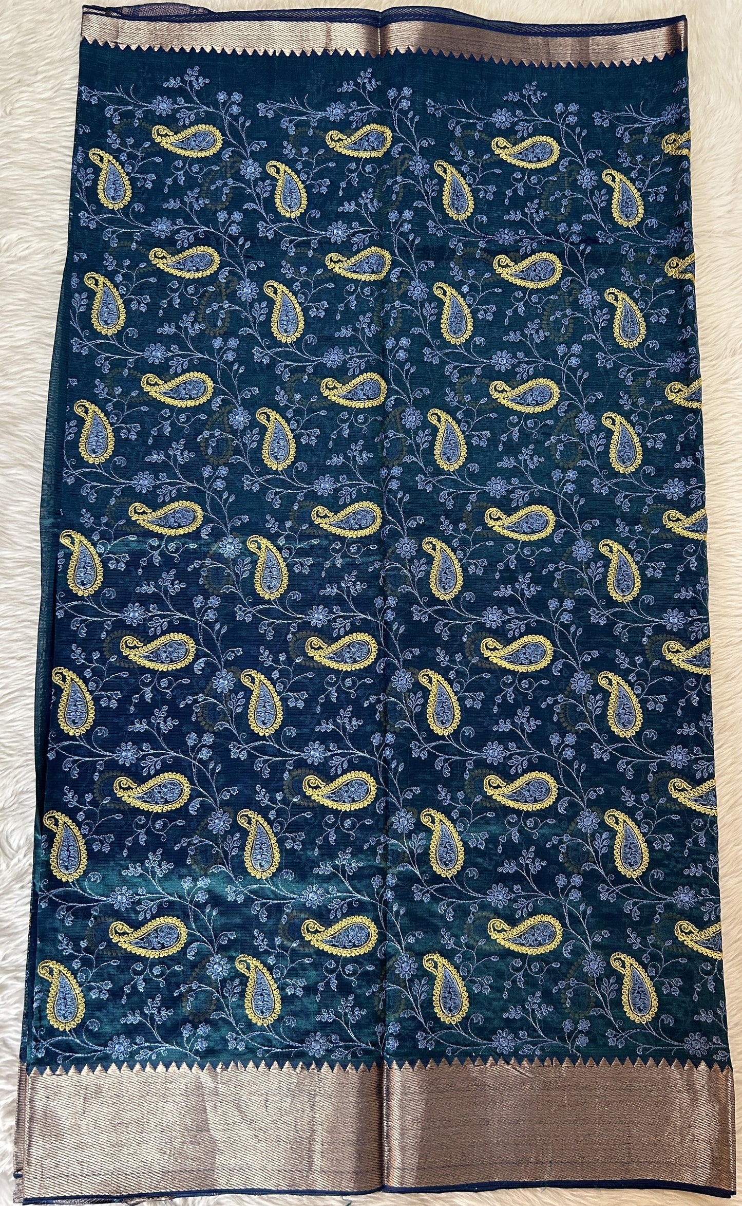 Mangalagiri Chikankari Saree Blue Green colored Saree complemented with a Mangalagiri Border. - Sampradaya Designer Studio
