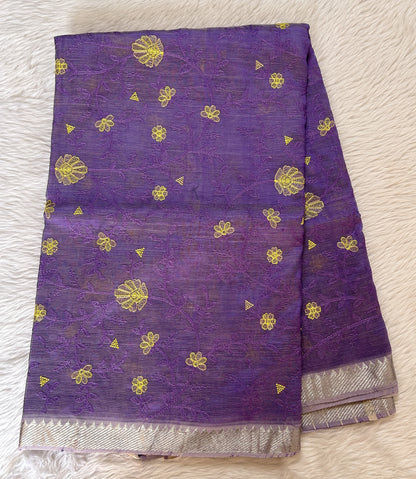 Mangalagiri Chikankari Saree Lavender colored Saree complemented with a Mangalagiri Border. - Sampradaya Designer Studio