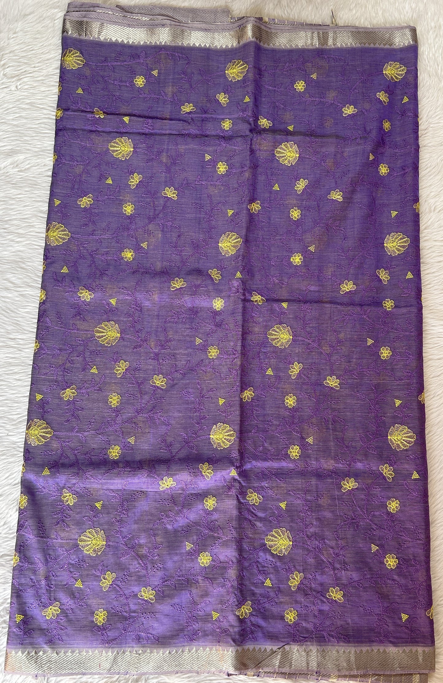 Mangalagiri Chikankari Saree Lavender colored Saree complemented with a Mangalagiri Border. - Sampradaya Designer Studio