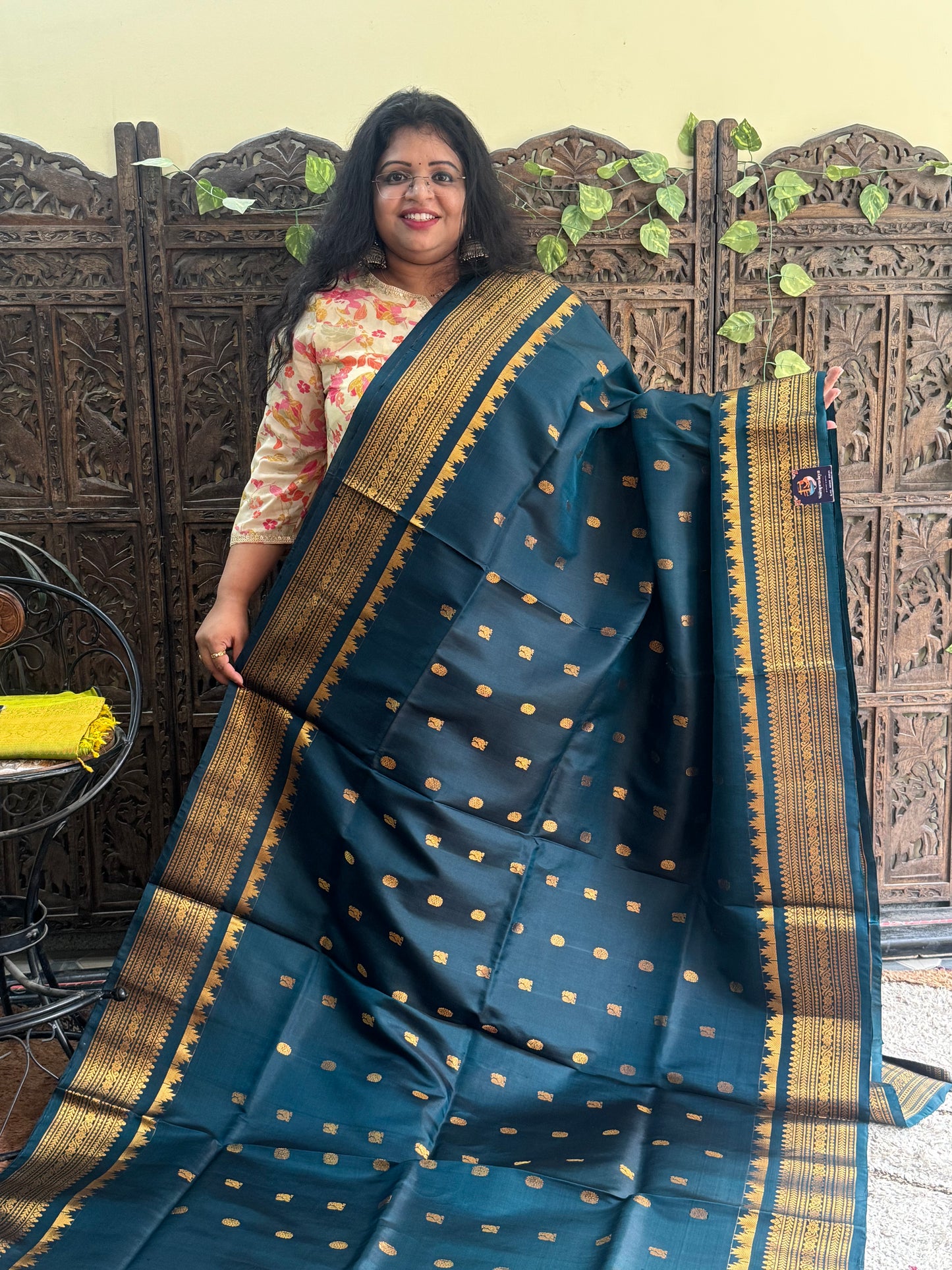 Gadwal Silk Saree teal Blue Colored Complemented With Gold Zari Border