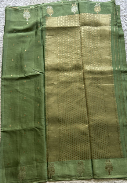 Mona Silk Saree Green Colored Complemented with a Buti Border. - Sampradaya Designer Studio