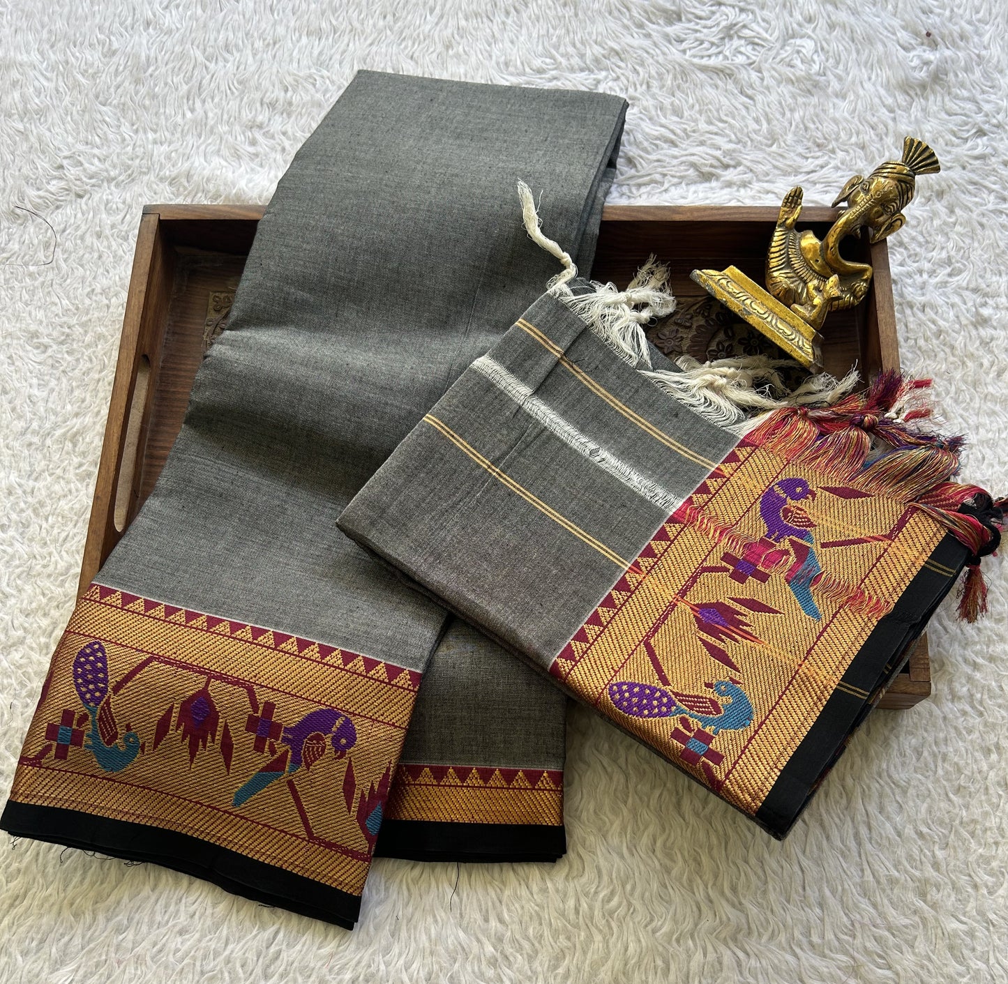 Narayanpet Cotton Dress Material – Gray Color Gold Zari Border | Handloom Cotton