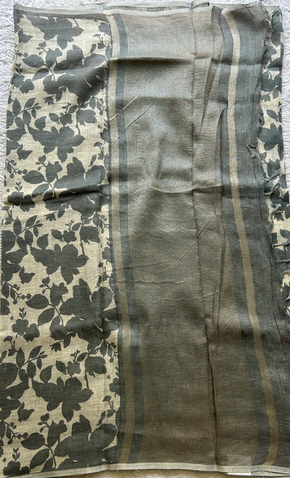 Fancy Linen Saree Gray Colored Complemented with a Lace Border. - Sampradaya Designer Studio