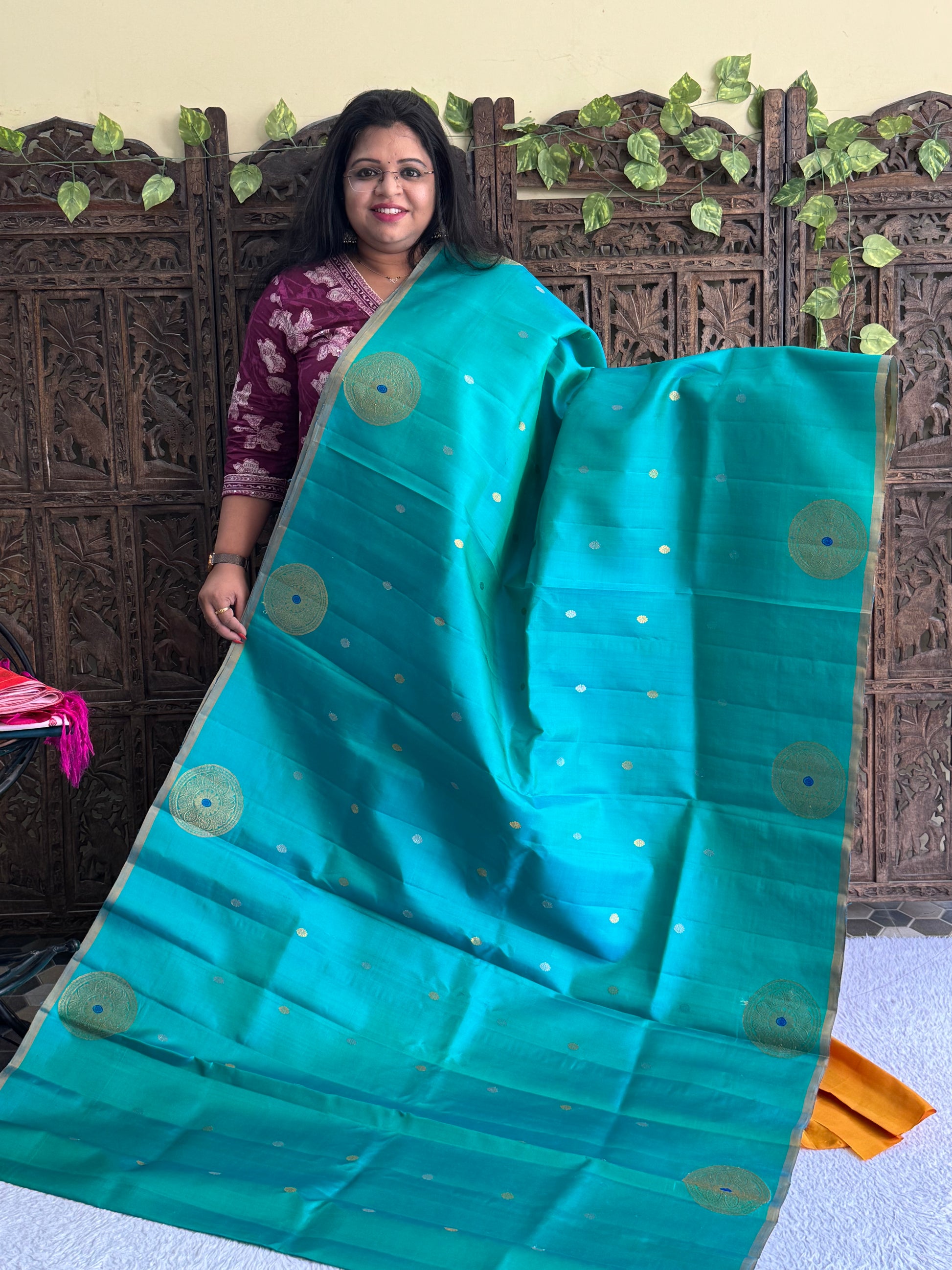 Gadwal Silk Saree Sea Blue Colored Complemented With Gold Zari Border - Sampradaya Designer Studio