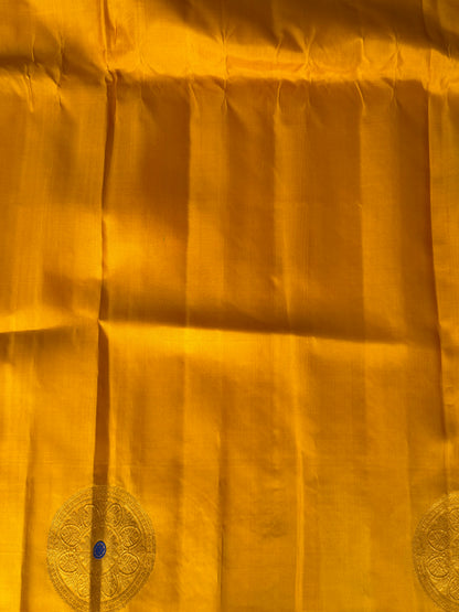 Gadwal Silk Saree Sea Blue Colored Complemented With Gold Zari Border - Sampradaya Designer Studio