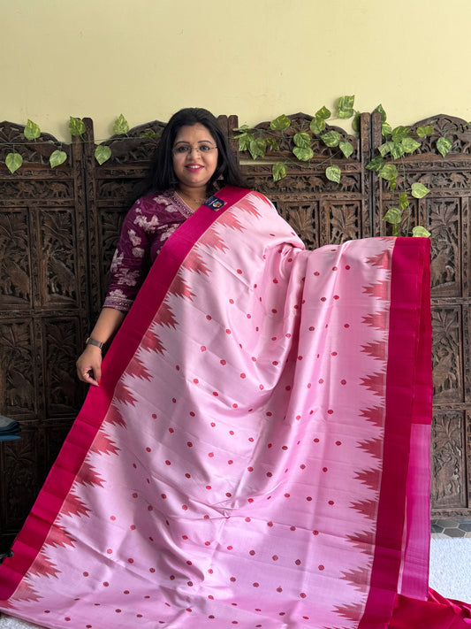 Gadwal Silk Saree Light Rose Pink Colored Complemented With Plain Border