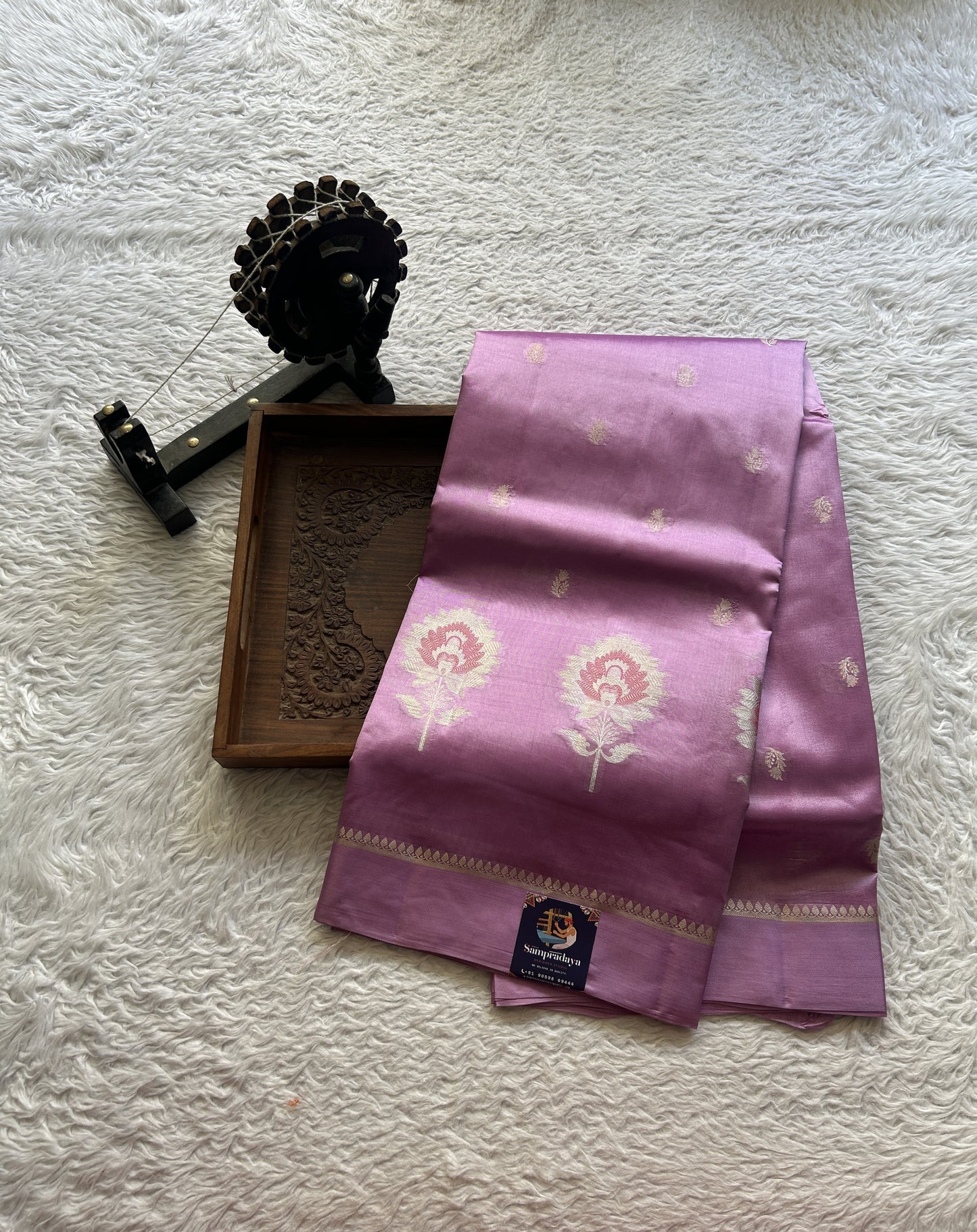 Chiniya Silk Saree Baby Pink Colored Elegantly Paired with a Plain Border. - Sampradaya Designer Studio