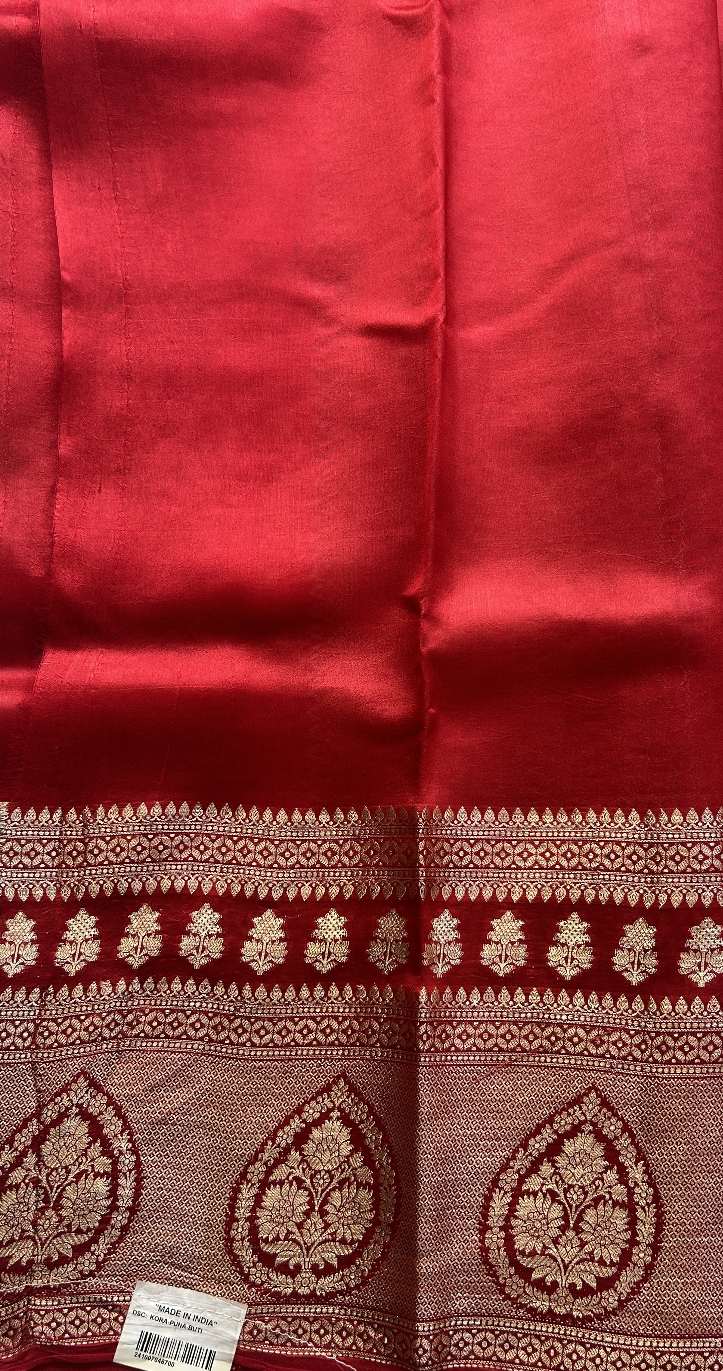 Chiniya Silk Saree Red Colored Elegantly Paired with a Zari Border. - Sampradaya Designer Studio